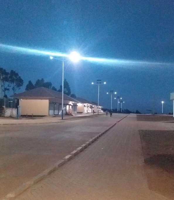 西工区非洲科特迪瓦太阳能路灯工程
